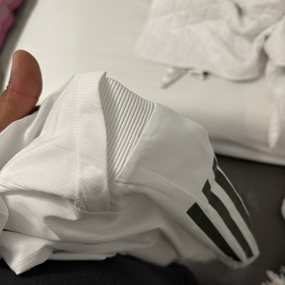 Adidas jacket - Picture 9 of 10